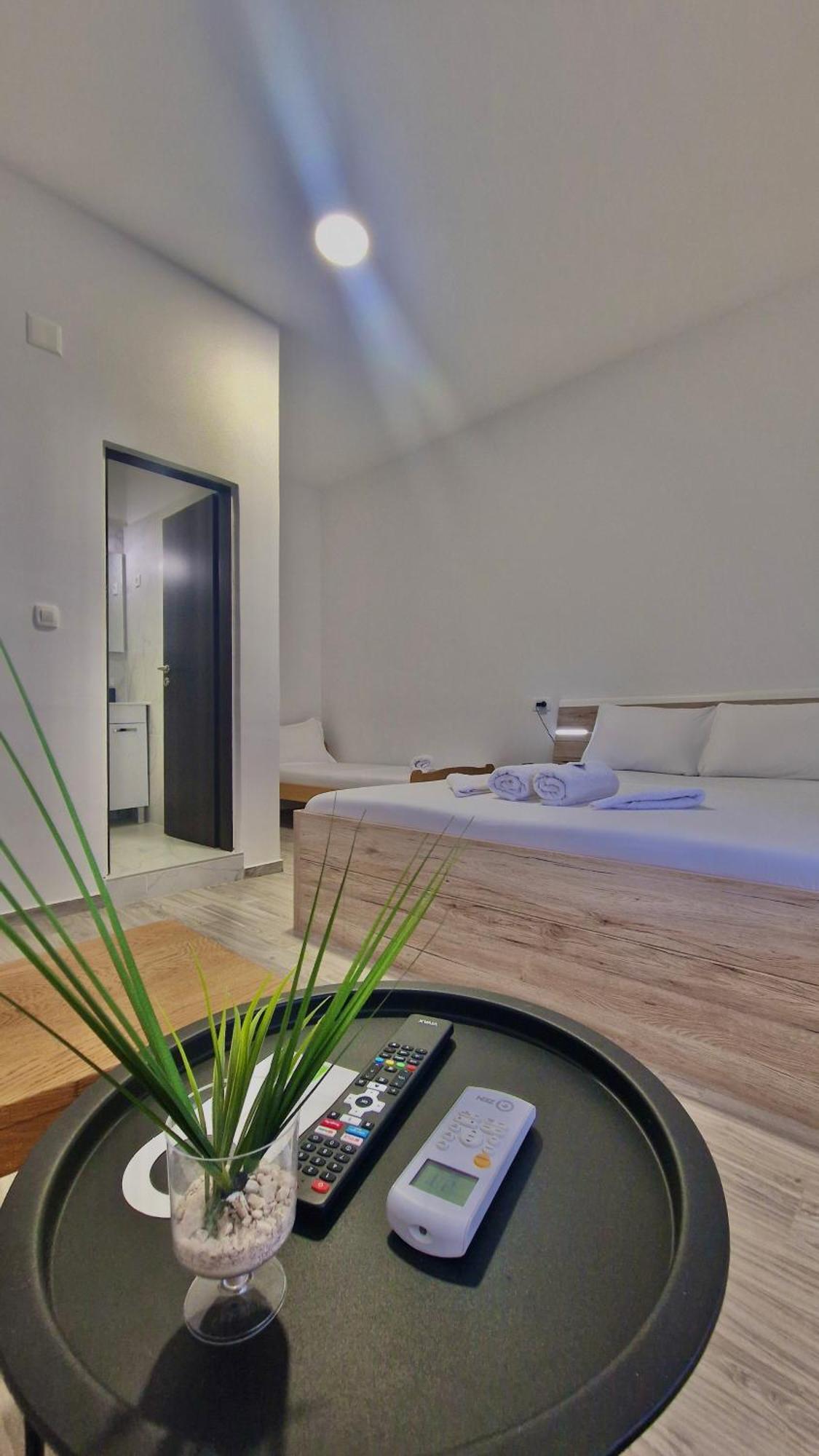 Aj Pansion Selce Hotel Bagian luar foto