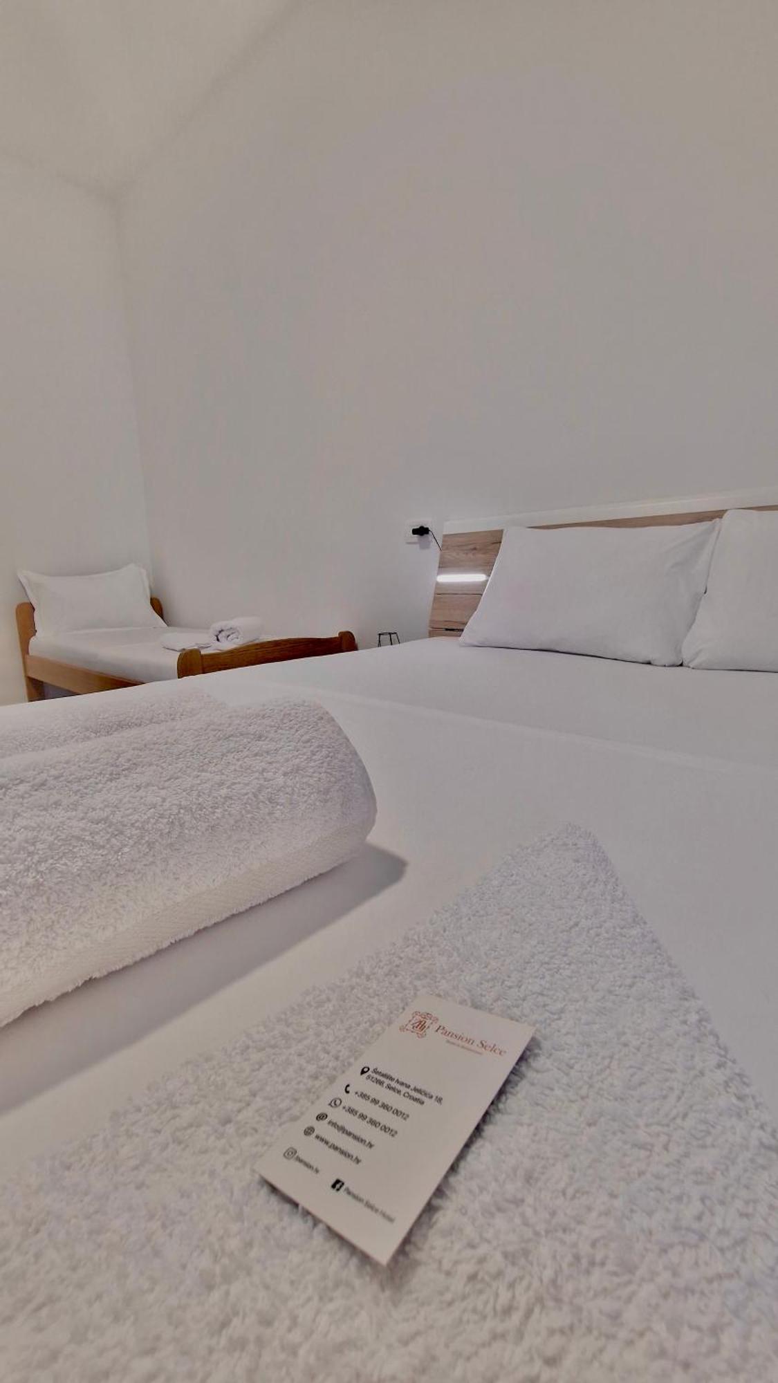 Aj Pansion Selce Hotel Bagian luar foto